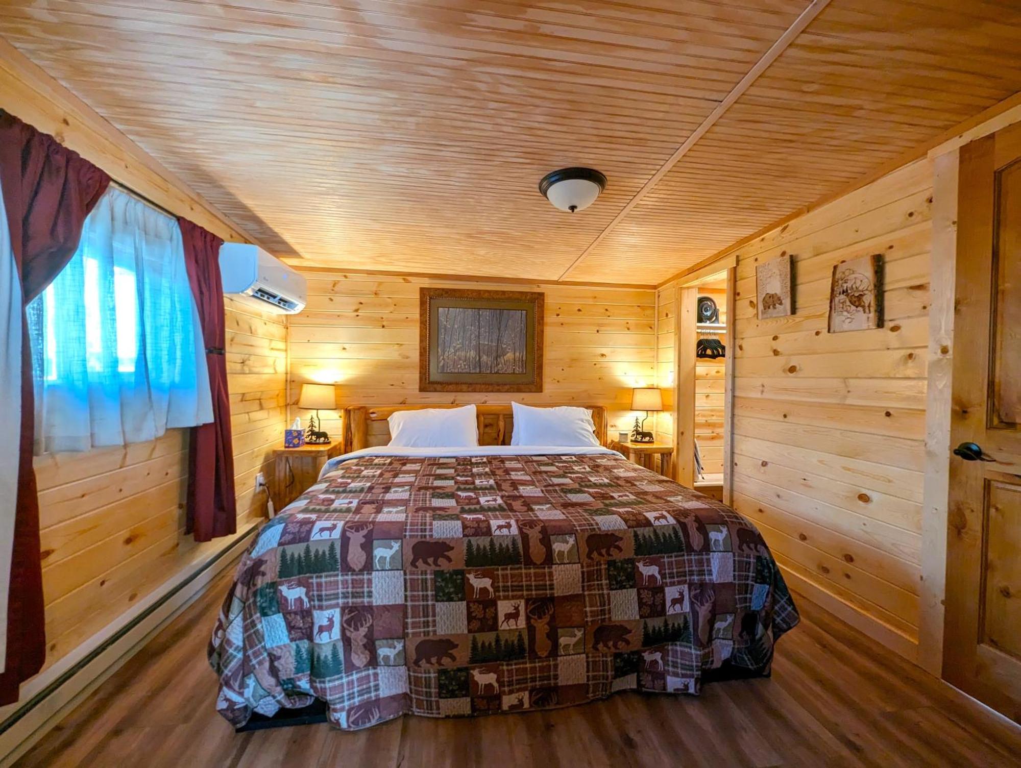 Yellowstone'S Treasure Cabins Гардінер Екстер'єр фото